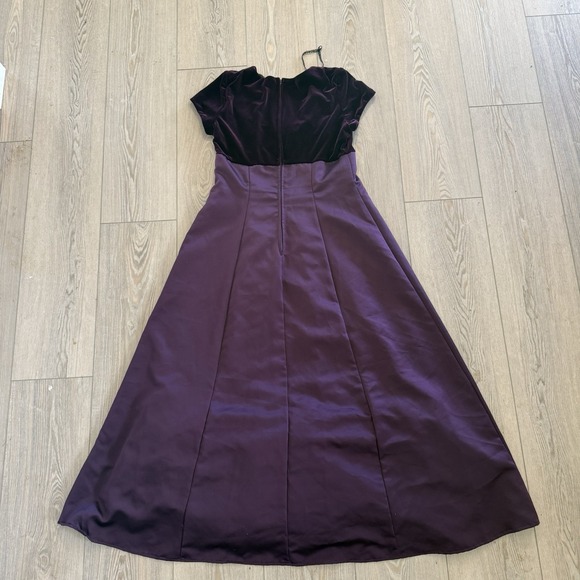 Michelangelo Plum Satin Velvet Formal Gown Womens Medium Evening Dress - Picture 7 of 8